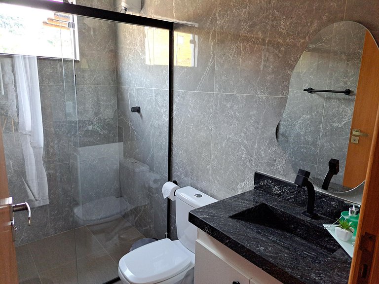 Chalé Aconchegante com Jacuzzi Privativa IIII