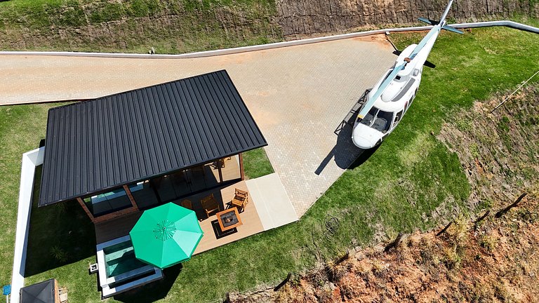 Cabana Romântica com Helicóptero
