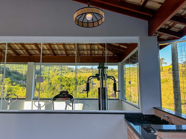 Cabana Romântica com Helicóptero