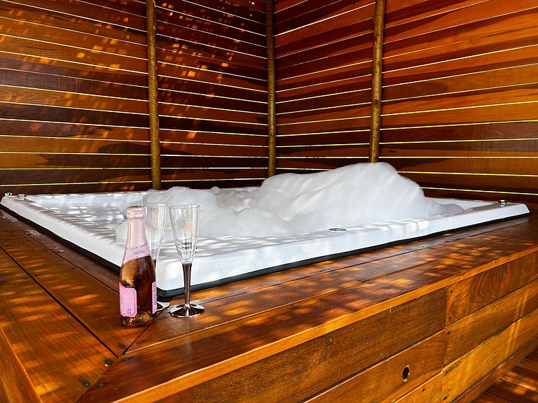 Chalé Paris com Jacuzzi Privativa