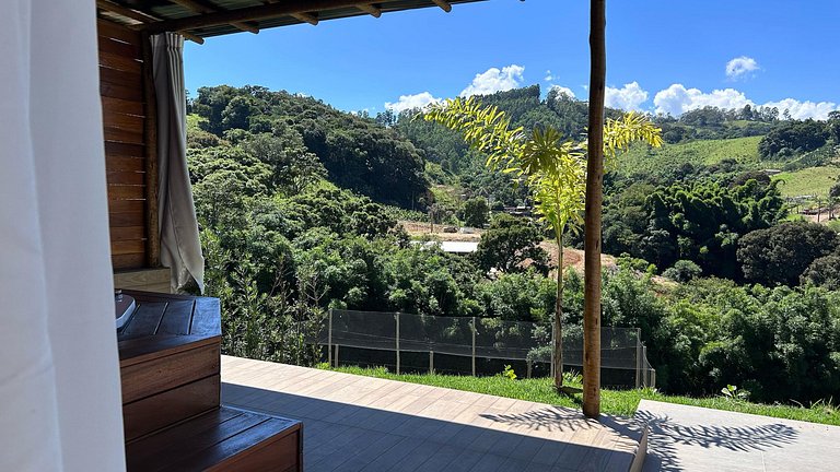 Chalé Aconchegante com Jacuzzi Privativa II
