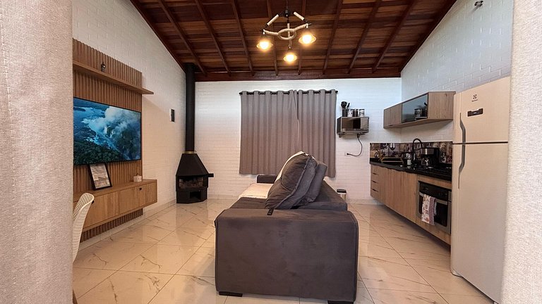 Chalé Aconchegante com Jacuzzi Privativa II