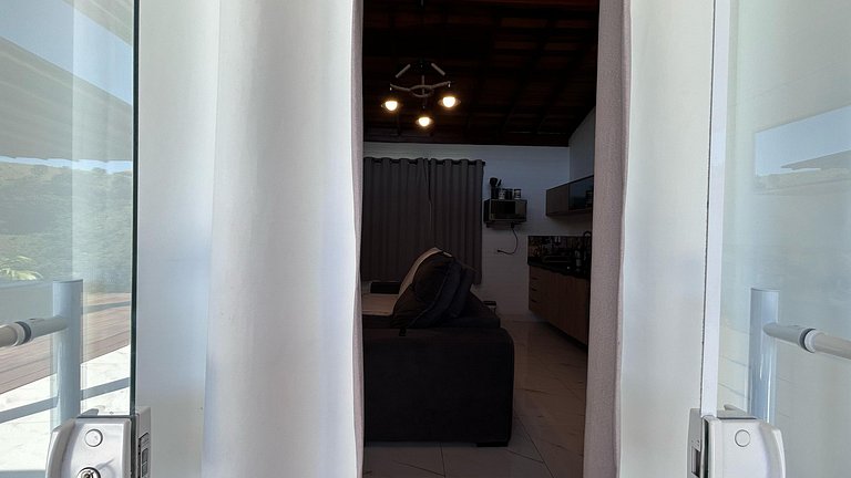 Chalé Aconchegante com Jacuzzi Privativa III