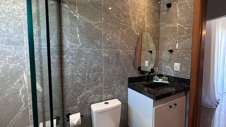 Chalé Aconchegante com Jacuzzi Privativa III