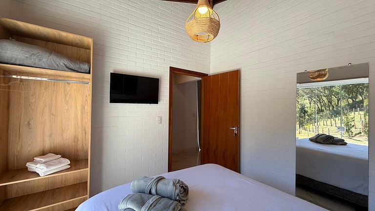 Chalé Aconchegante com Jacuzzi Privativa I